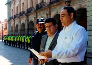 Alberto Esteva Salinas, titular de la SSPO y el comisionado de la Policía Estatal, Cuauhtémoc Zúñiga Bonilla.