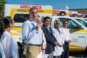 Gabino Gobernador - Entrega de Ambulancias 12