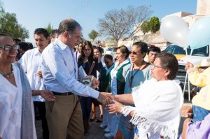 Gabino Gobernador - Entrega de Ambulancias 18