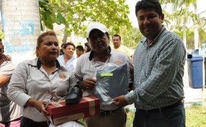 entrega de uniformes 1