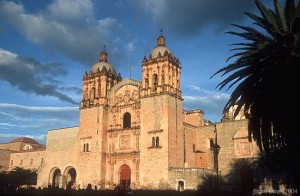 santo domingo church oaxaca 03004_std