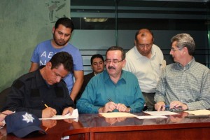 Firma de acuerdo-SEGEGO-Policia estatal (4)