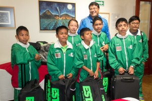 Entrega de apoyos-Niños-Basquetbol (7)