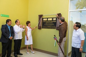 Gabino Gobernador - Inauguracio_n del Centro de Vacunologi_a 01