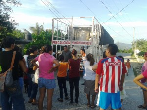 Gobierno Municipal mejora la calidad de vida de las familias en Salina Cruz.  (1)