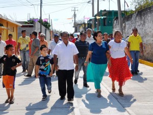 Inauguran obra de pavimentación en la colonia Jesús Rasgado (1)