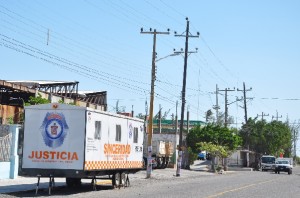 Agradece Rosa Nidia Villalobos González a secretario de SSP Alberto Esteva Salinas por la instalación del Módulo de RE