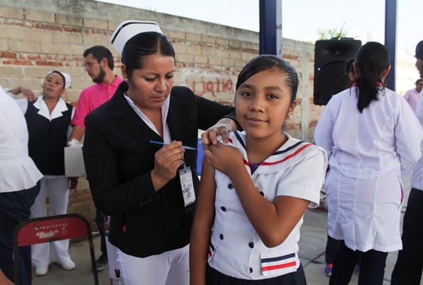 23_mayo_2016_Aplicación de vacuna VPH_2