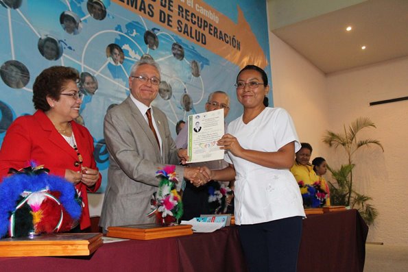 29_mayo_2016_las emfermeras mejorando la capacidad de recupuración de los sistemas de salud