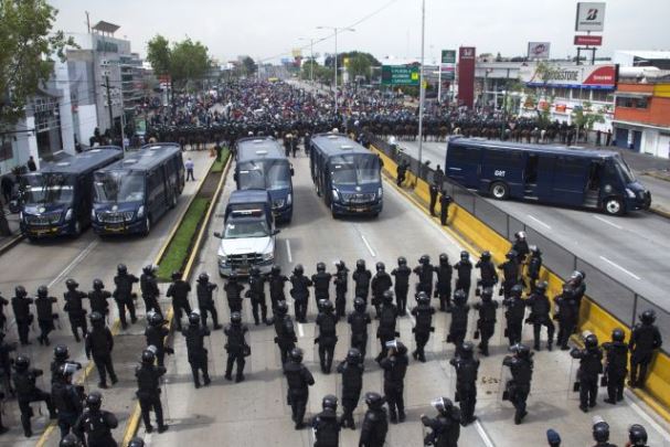 Bloqueo_CNTE_Aeropuerto-5