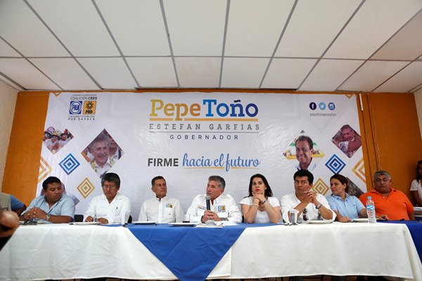 reunion empresario huatulco 4