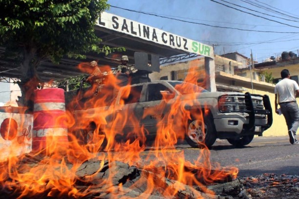 maestros_quemancasillasboletas_salinacruz_16-900x600