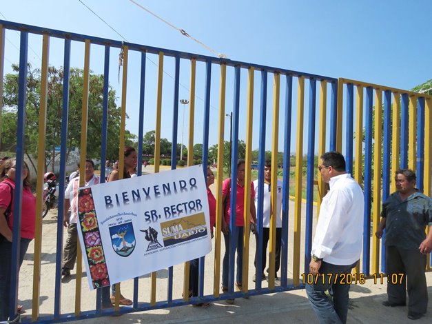 rector-uabjo-en-prepa-4-1