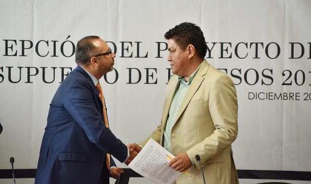 recibe-legislativo-presupuesto-del-ieepco-03